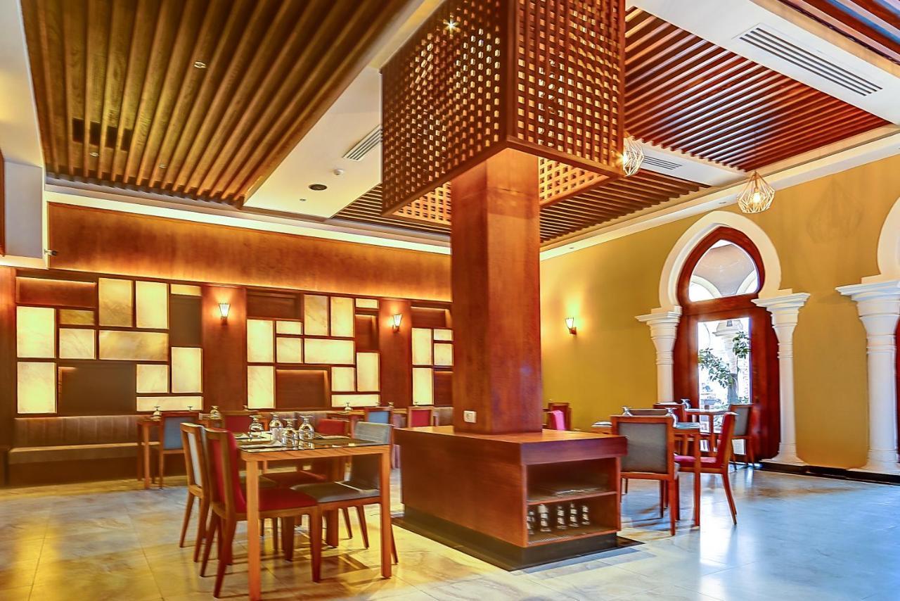 Grand Makadi - Couples And Families Only Hotel Hurghada Bagian luar foto