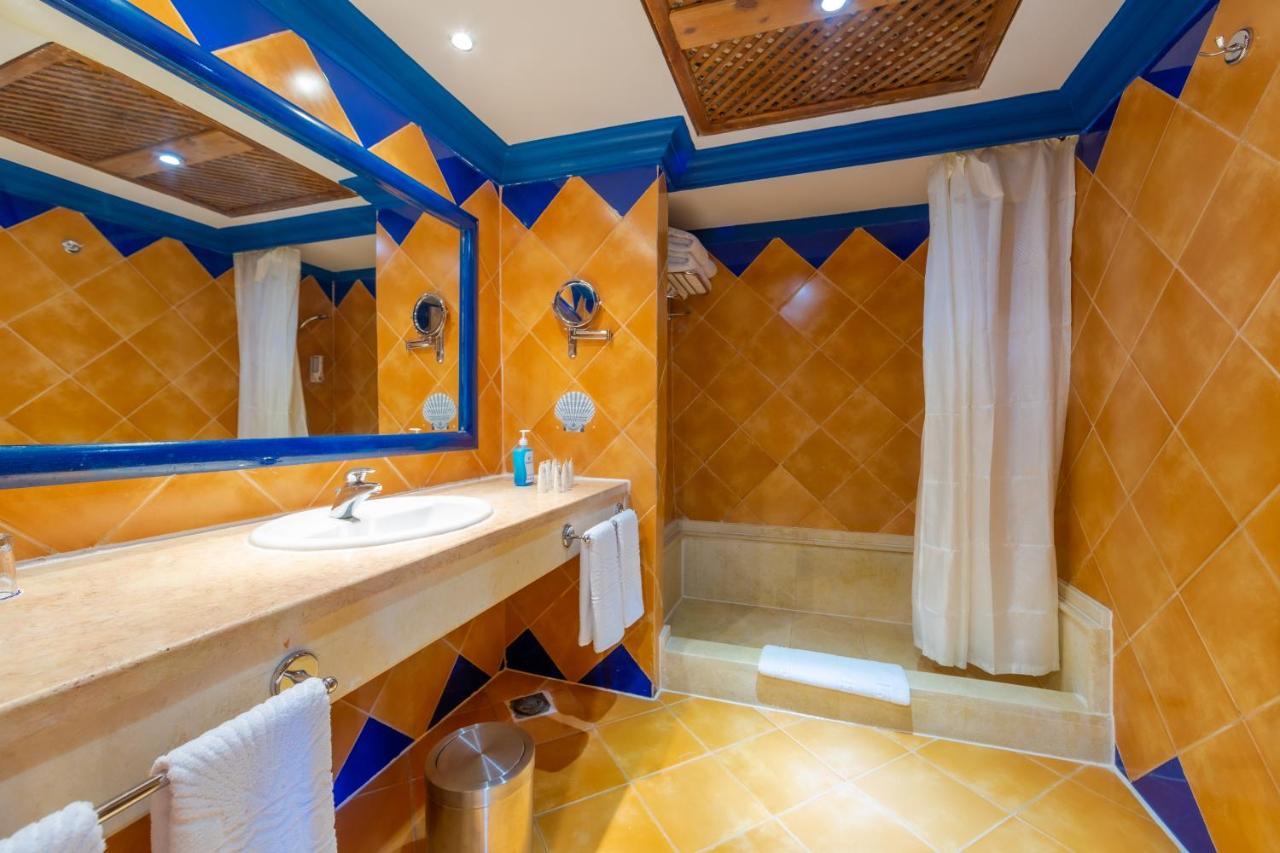 Grand Makadi - Couples And Families Only Hotel Hurghada Bagian luar foto